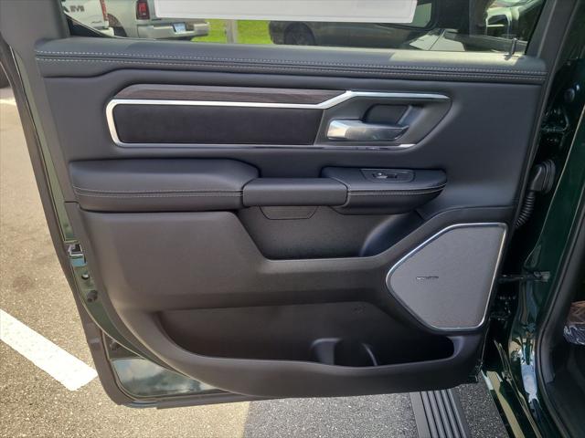 2026 Ram 1500 Laramie Crew Cab 4x4 64 Box