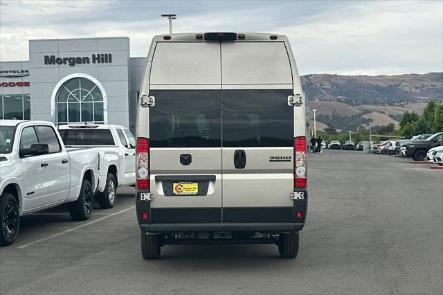 2026 Ram ProMaster Cargo Van SLT+ Super High Roof 159 WB EXT