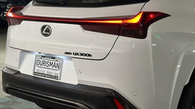 2026 Lexus 300 F SPORT Design AWD