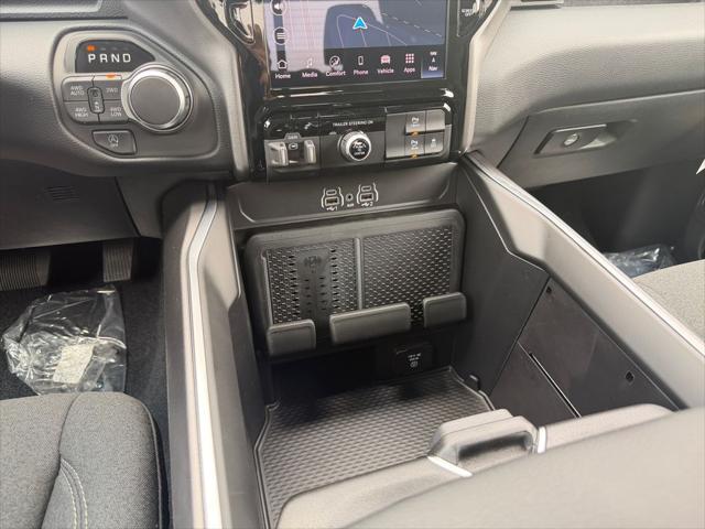 2026 Ram 1500 Big Horn Quad Cab 4x4 6'4" Box