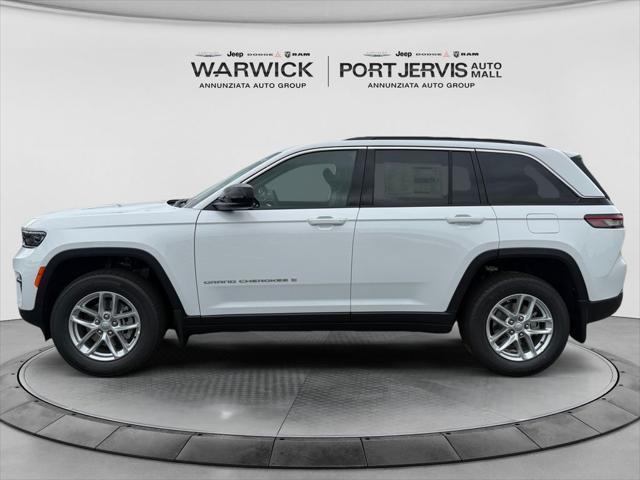 2026 Jeep Grand Cherokee GRAND CHEROKEE LAREDO X 4X4