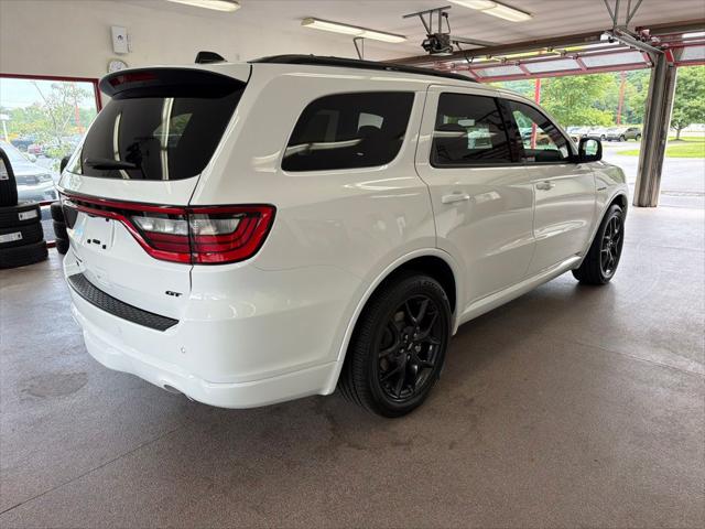 2026 Dodge Durango GT Plus AWD HEMI V8
