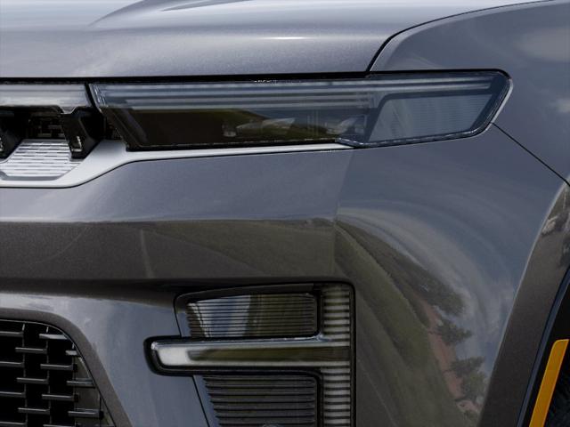 New 2026 Baltic-Gray Metallic Clear-Coat Exterior Paint Jeep  image 35