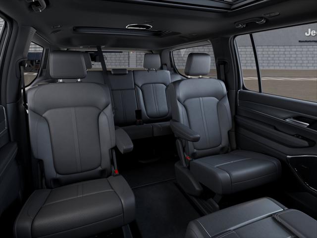 New 2026 Baltic-Gray Metallic Clear-Coat Exterior Paint Jeep  image 40
