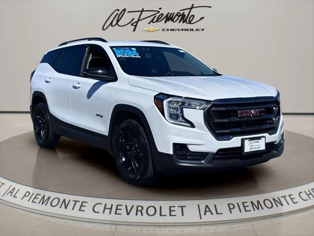 2024 GMC Terrain AWD AT4 for sale in East Dundee, IL
