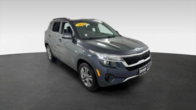 2021 Kia Seltos S for sale in Janesville, WI