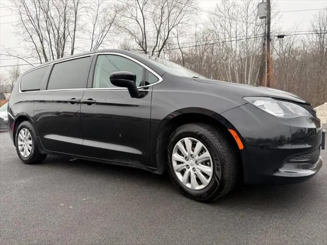 2021 Chrysler Voyager L for sale in Bechtelsville, PA