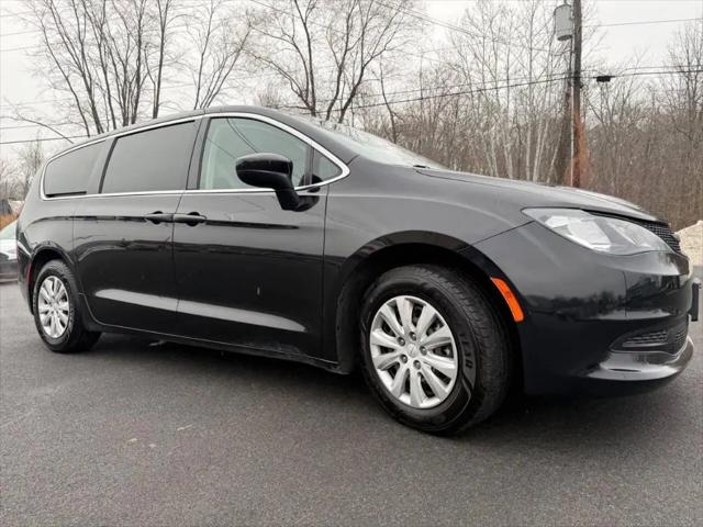 2021 Chrysler Voyager L for sale in Bechtelsville, PA