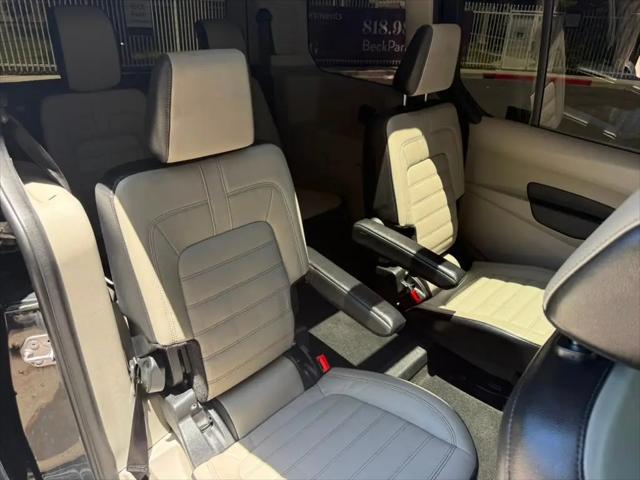 2019 Ford Transit Connect Titanium