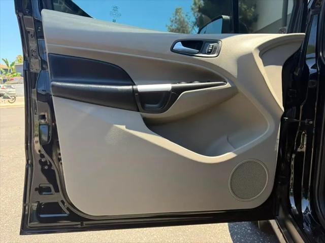 2019 Ford Transit Connect Titanium