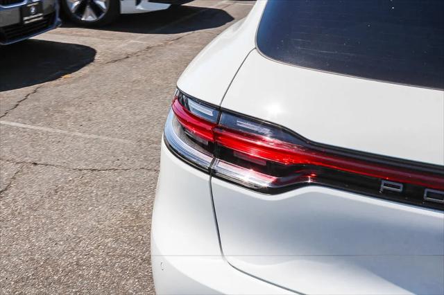 2023 Porsche Macan T