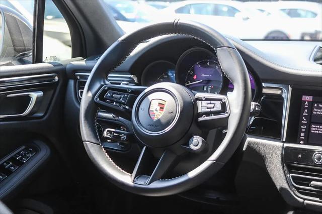 2023 Porsche Macan T