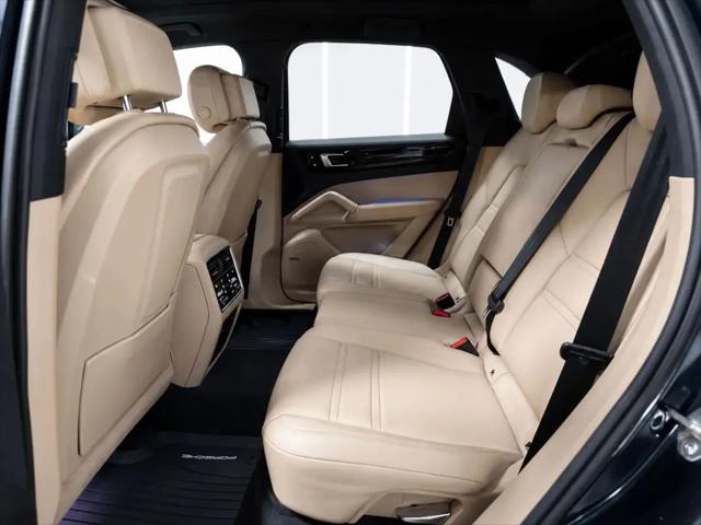 2019 Porsche Cayenne Cayenne