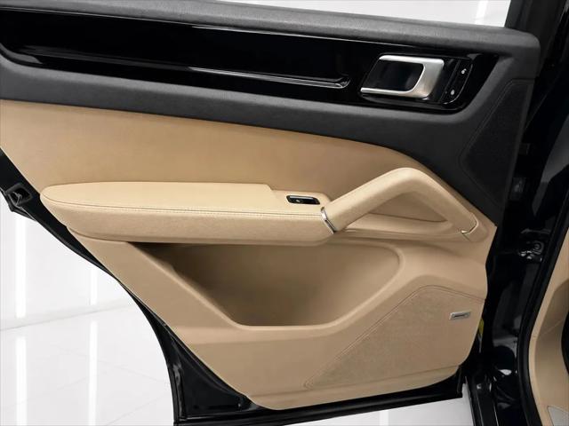 2019 Porsche Cayenne Cayenne