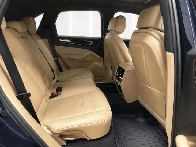 2019 Porsche Cayenne Cayenne