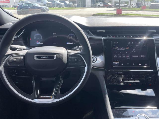 2023 Jeep Grand Cherokee Altitude 4x4 2023 Jeep Grand Cherokee Altitude 4x4