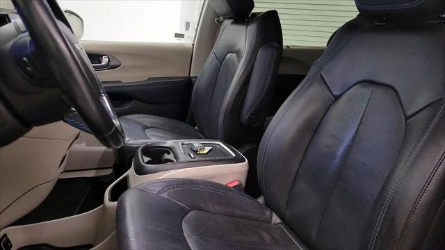 2021 Chrysler Pacifica Touring L