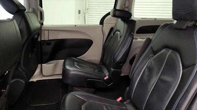 2021 Chrysler Pacifica Touring L