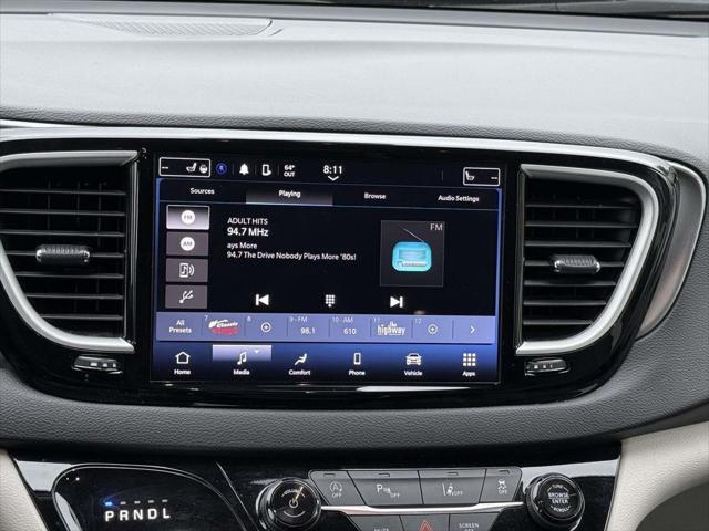 2024 Chrysler Pacifica Touring L 2024 Chrysler Pacifica Touring L