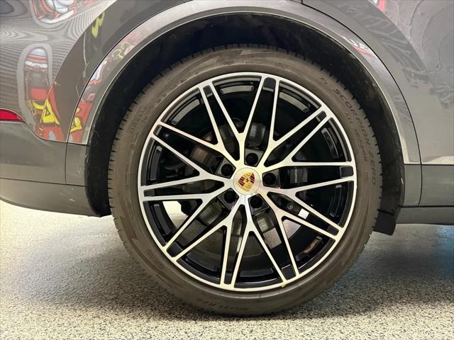 2024 Porsche Cayenne Cayenne