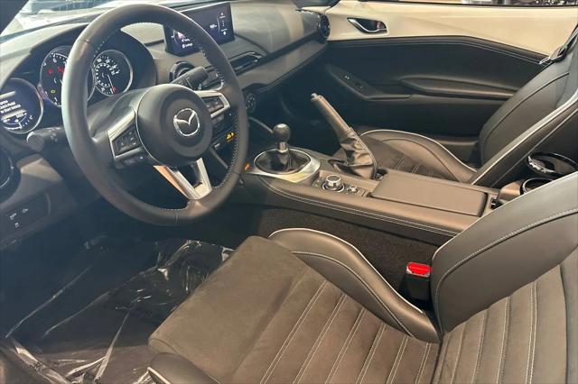 2025 Mazda MX-5 Club