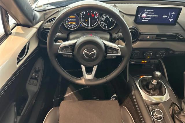 2025 Mazda MX-5 Club