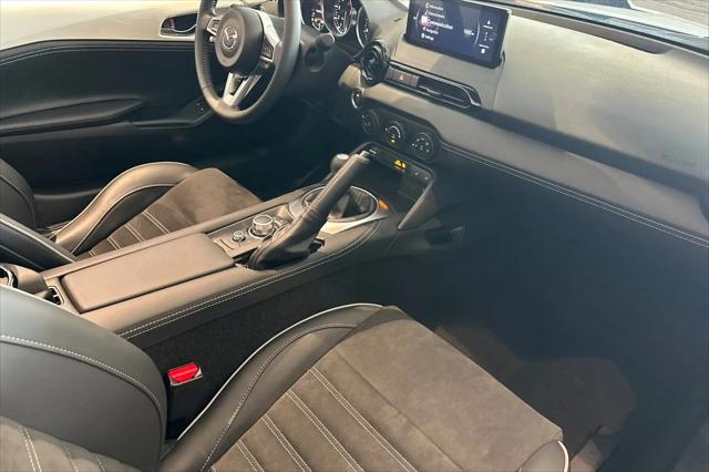 2025 Mazda MX-5 Club