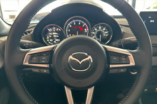 2025 Mazda MX-5 Club
