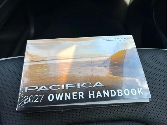 2027 Chrysler Pacifica Limited