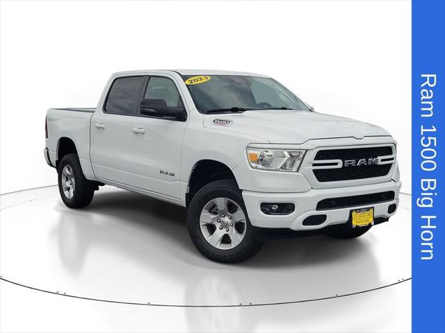 2023 Ram 1500 Big Horn Crew Cab 4x4 5'7" Box for sale in Shorewood, IL