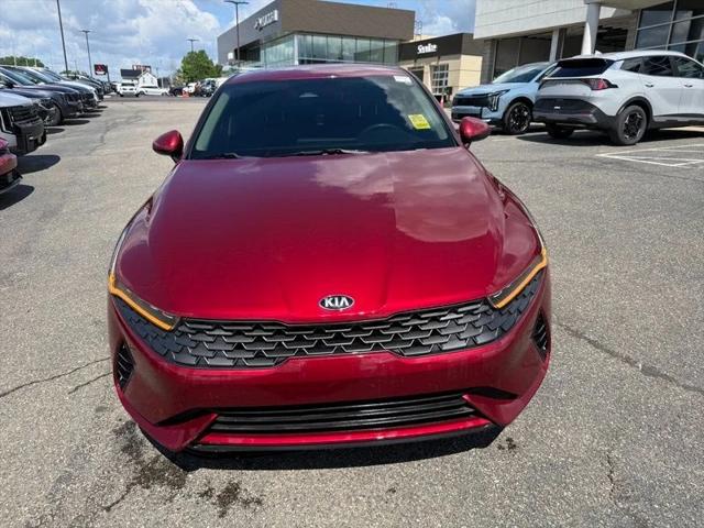 2021 Kia K5 LX 2021 Kia K5 LX