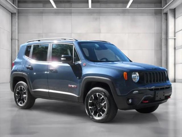 2023 Jeep Renegade Trailhawk 4x4 for sale in Chiefland, FL
