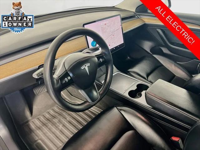 2021 Tesla Model 3 Standard Range Plus Rear-Wheel Drive