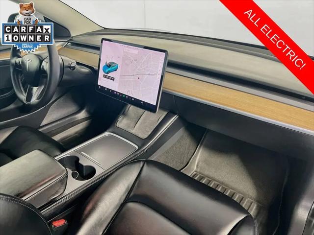 2021 Tesla Model 3 Standard Range Plus Rear-Wheel Drive