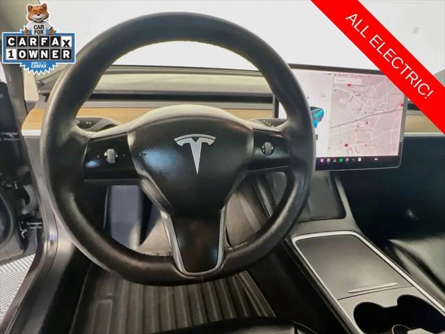 2021 Tesla Model 3 Standard Range Plus Rear-Wheel Drive