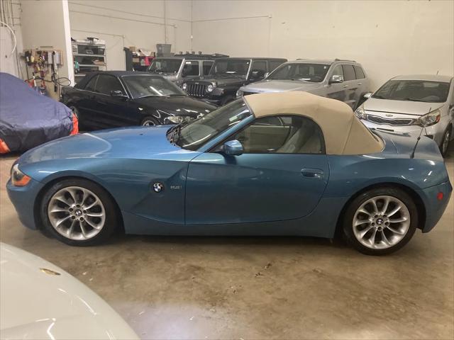 2003 BMW Z4 2.5i