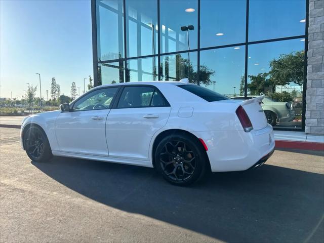 2019 Chrysler 300 300S