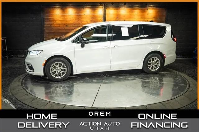 2024 Chrysler Pacifica Touring L for sale in Lehi, UT