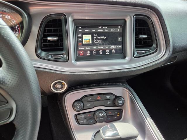 2023 Dodge Challenger SXT
