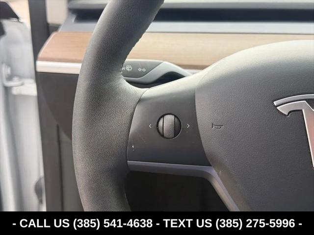 2022 Tesla Model Y Long Range Dual Motor All-Wheel Drive