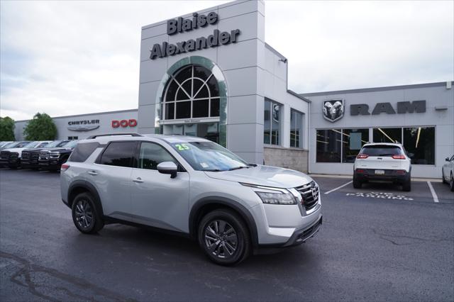 2025 Nissan Pathfinder SV 4WD 2025 Nissan Pathfinder SV 4WD