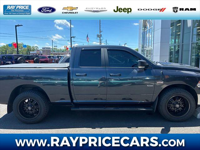 2019 RAM 1500 Classic Big Horn Quad Cab 4x4 64 Box 2019 RAM 1500 Classic Big Horn Quad Cab 4x4 64 Box