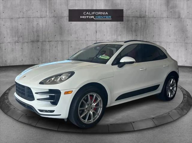 2015 Porsche Macan Turbo