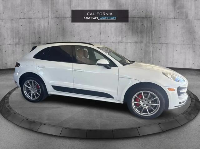 2015 Porsche Macan Turbo