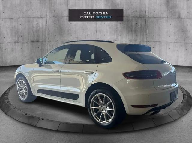 2015 Porsche Macan Turbo