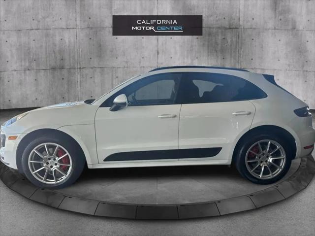 2015 Porsche Macan Turbo