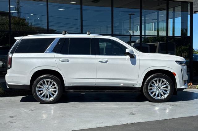 2023 Cadillac Escalade 4WD Premium Luxury