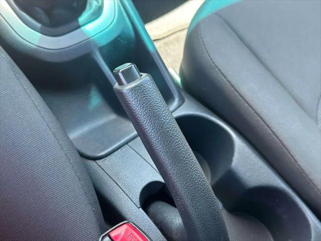 2015 Kia Rio LX