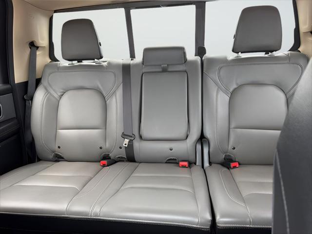 2020 Ram 1500 Big Horn Crew Cab 4x4 5'7" Box