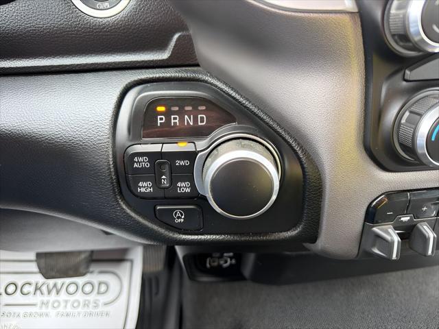 2020 Ram 1500 Big Horn Crew Cab 4x4 5'7" Box